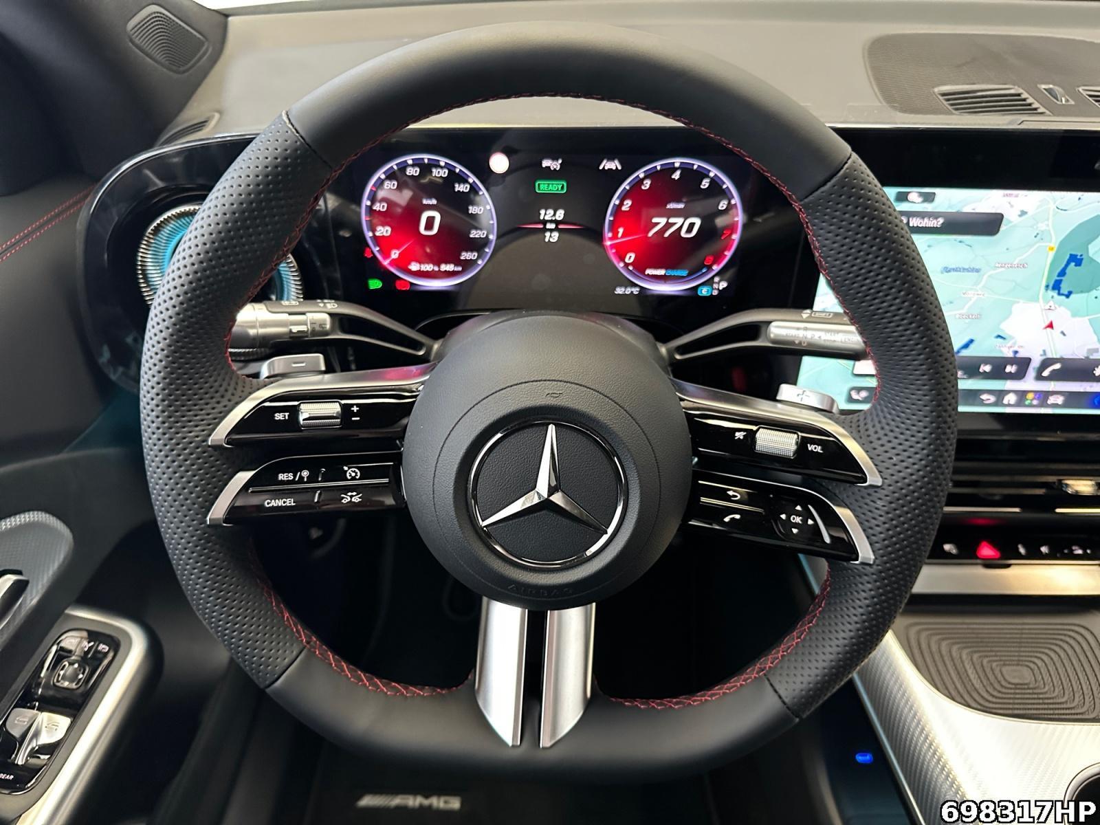 Fahrzeugabbildung Mercedes-Benz GLB 200 +AMG+NIGHT+AHK+SUPERSCREEN+MEMORY+PREM+