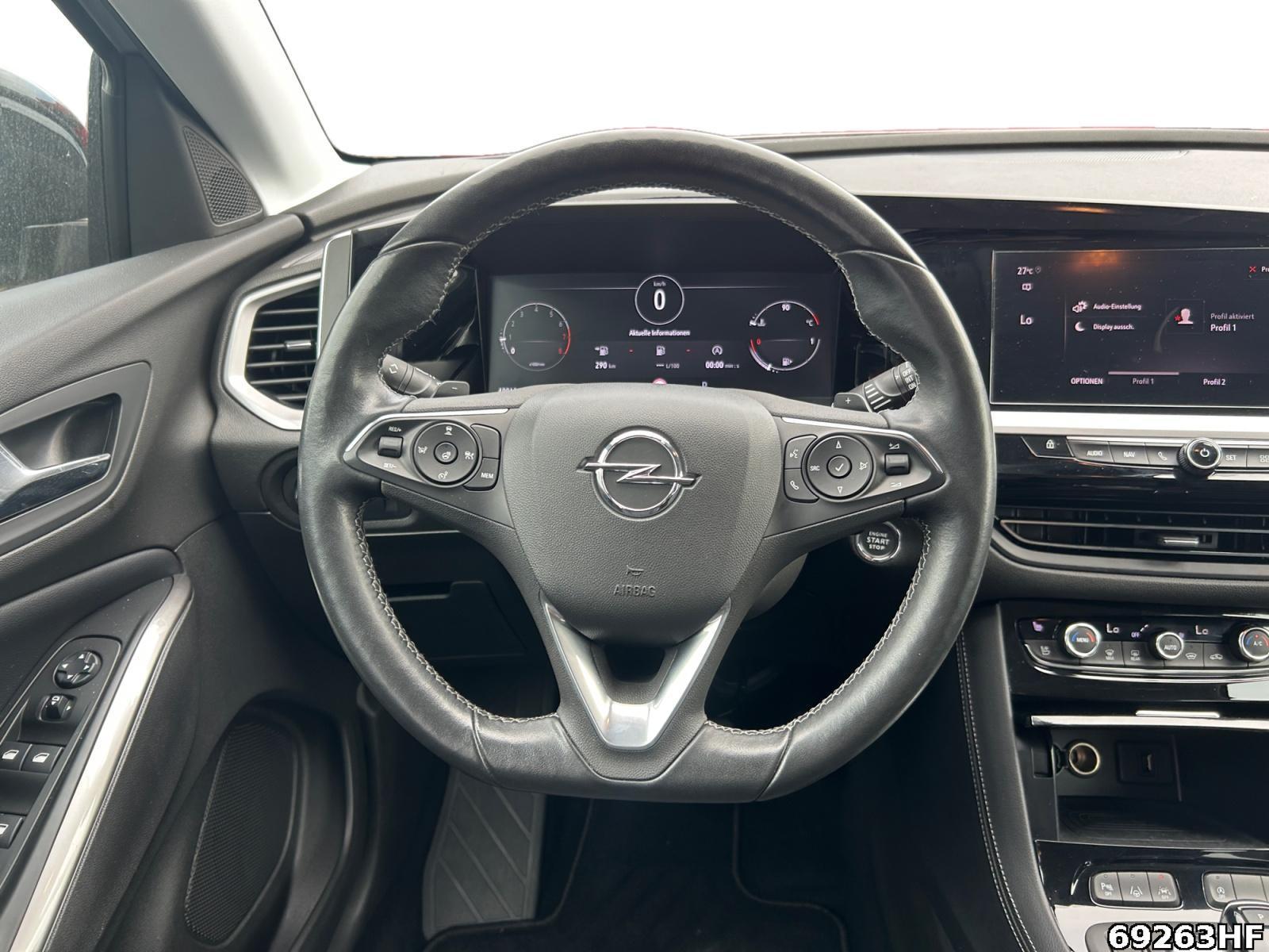Fahrzeugabbildung Opel Grandland X 1.2 Turbo Ultimate (EURO 6d)