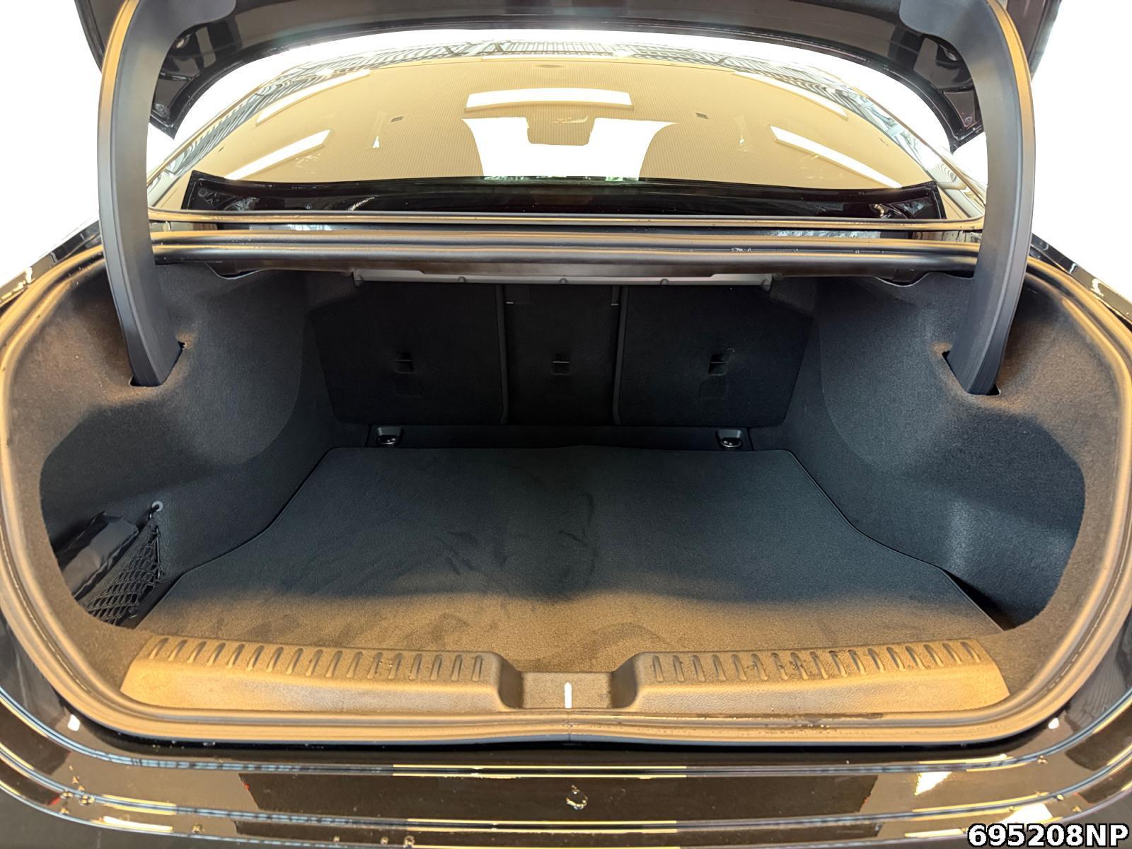 Fahrzeugabbildung Mercedes-Benz CLA 250 AMG+Premium-Paket+MEMORY+MASSAGE
