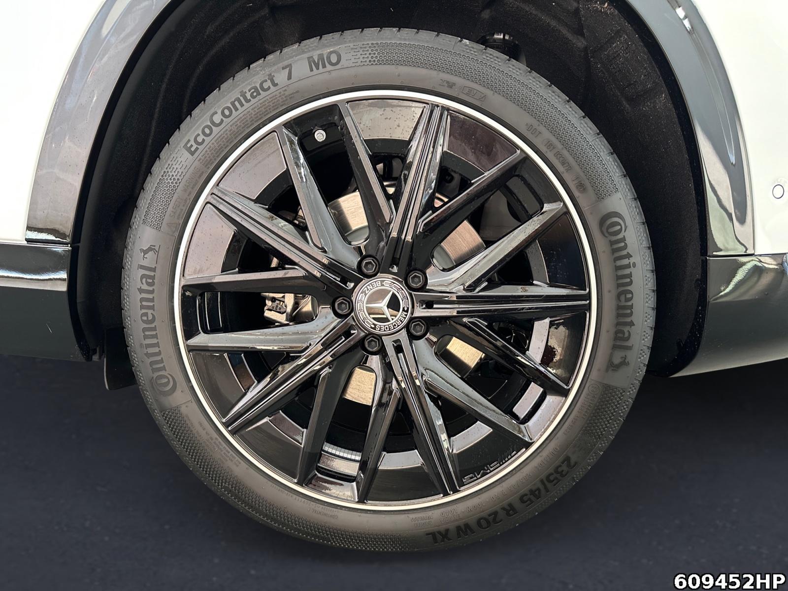 Fahrzeugabbildung Mercedes-Benz GLB 220 4MATIC +AHK+MULTIBEAM+7-SITZE+NIGHT+360°