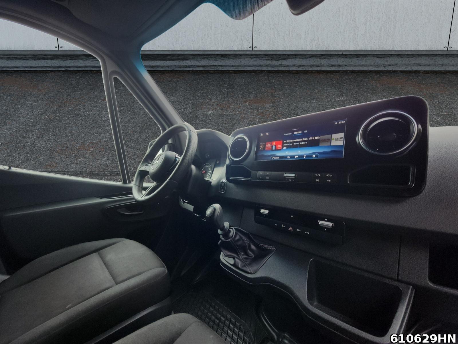 Fahrzeugabbildung Mercedes-Benz Sprinter 317 CDI Kasten*Maxi*PRO*Navi*LED*Sitzh