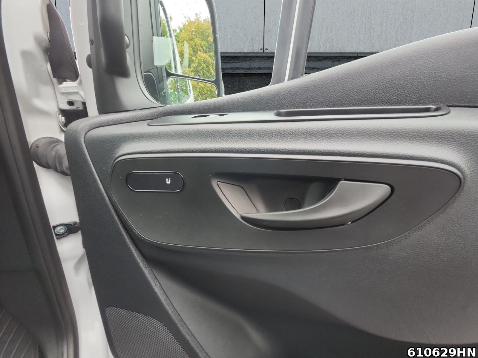 Fahrzeugabbildung Mercedes-Benz Sprinter 317 CDI Kasten*Maxi*PRO*Navi*LED*Sitzh
