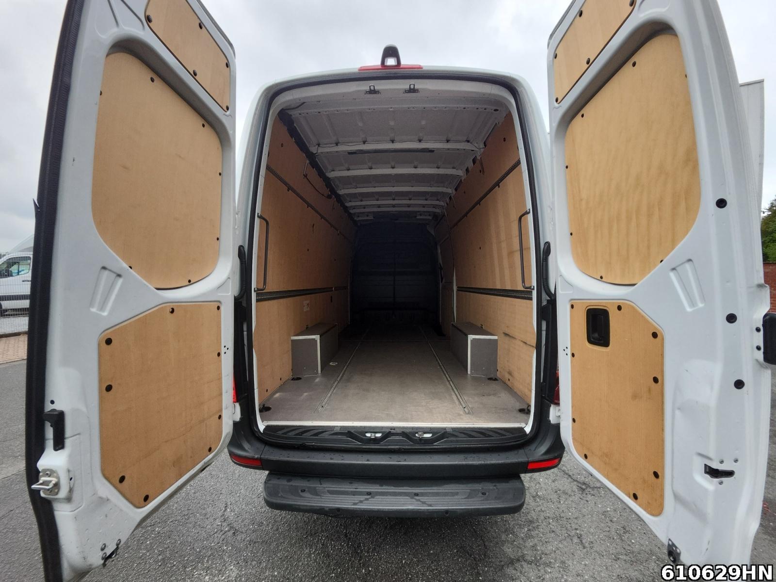 Fahrzeugabbildung Mercedes-Benz Sprinter 317 CDI Kasten*Maxi*PRO*Navi*LED*Sitzh