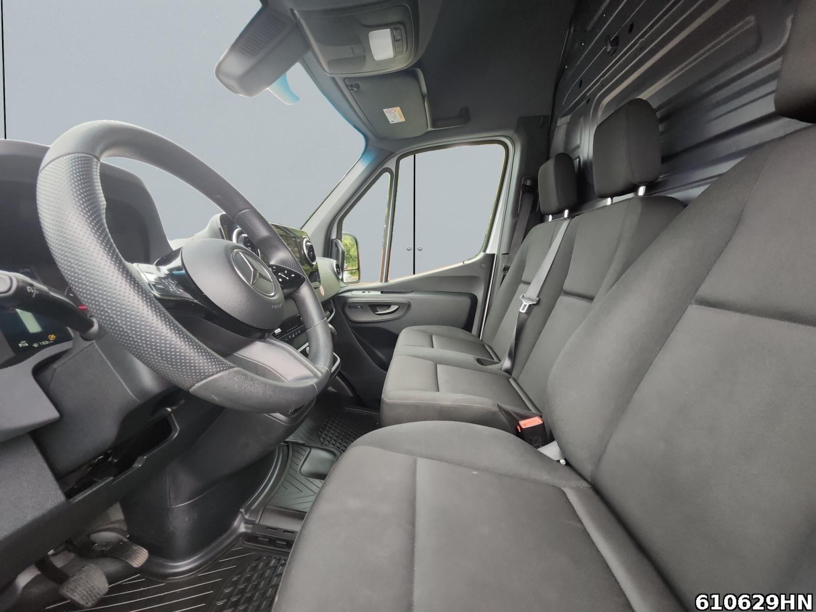 Fahrzeugabbildung Mercedes-Benz Sprinter 317 CDI Kasten*Maxi*PRO*Navi*LED*Sitzh