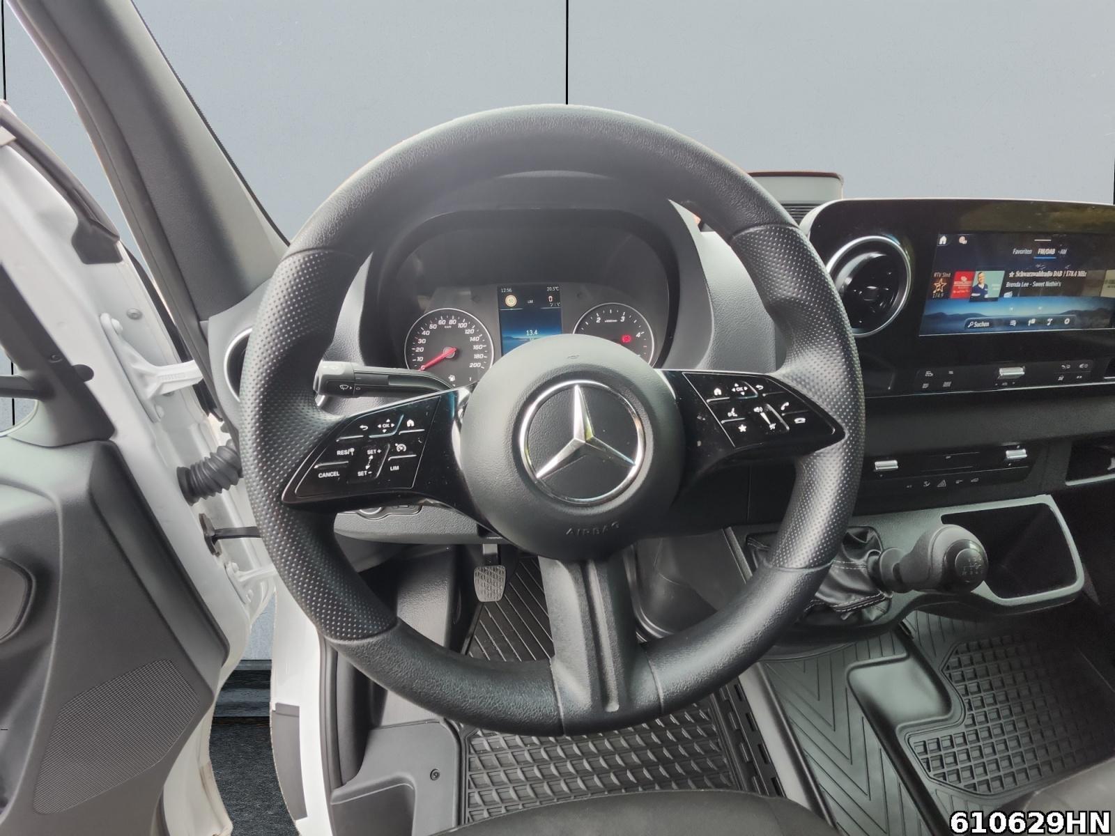 Fahrzeugabbildung Mercedes-Benz Sprinter 317 CDI Kasten*Maxi*PRO*Navi*LED*Sitzh