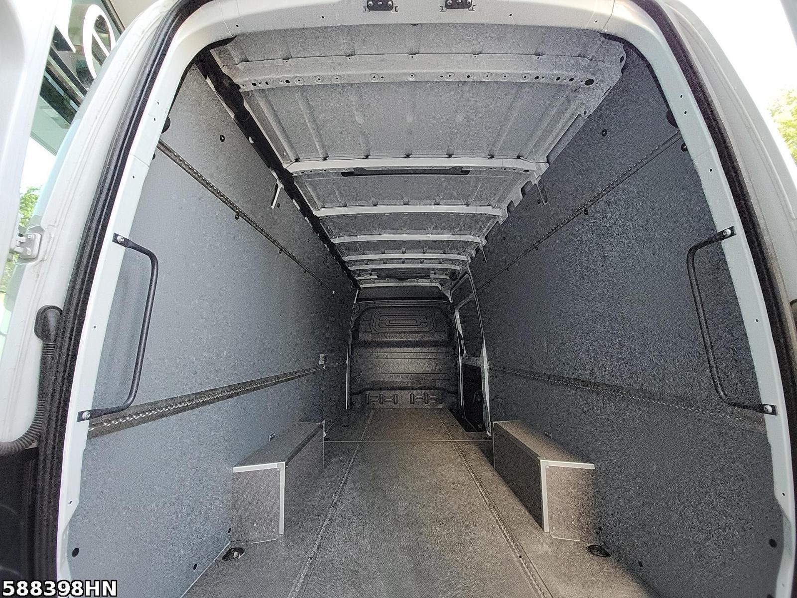 Fahrzeugabbildung Mercedes-Benz Sprinter 317 CDI Kasten*Maxi*Navi*360Kamera*