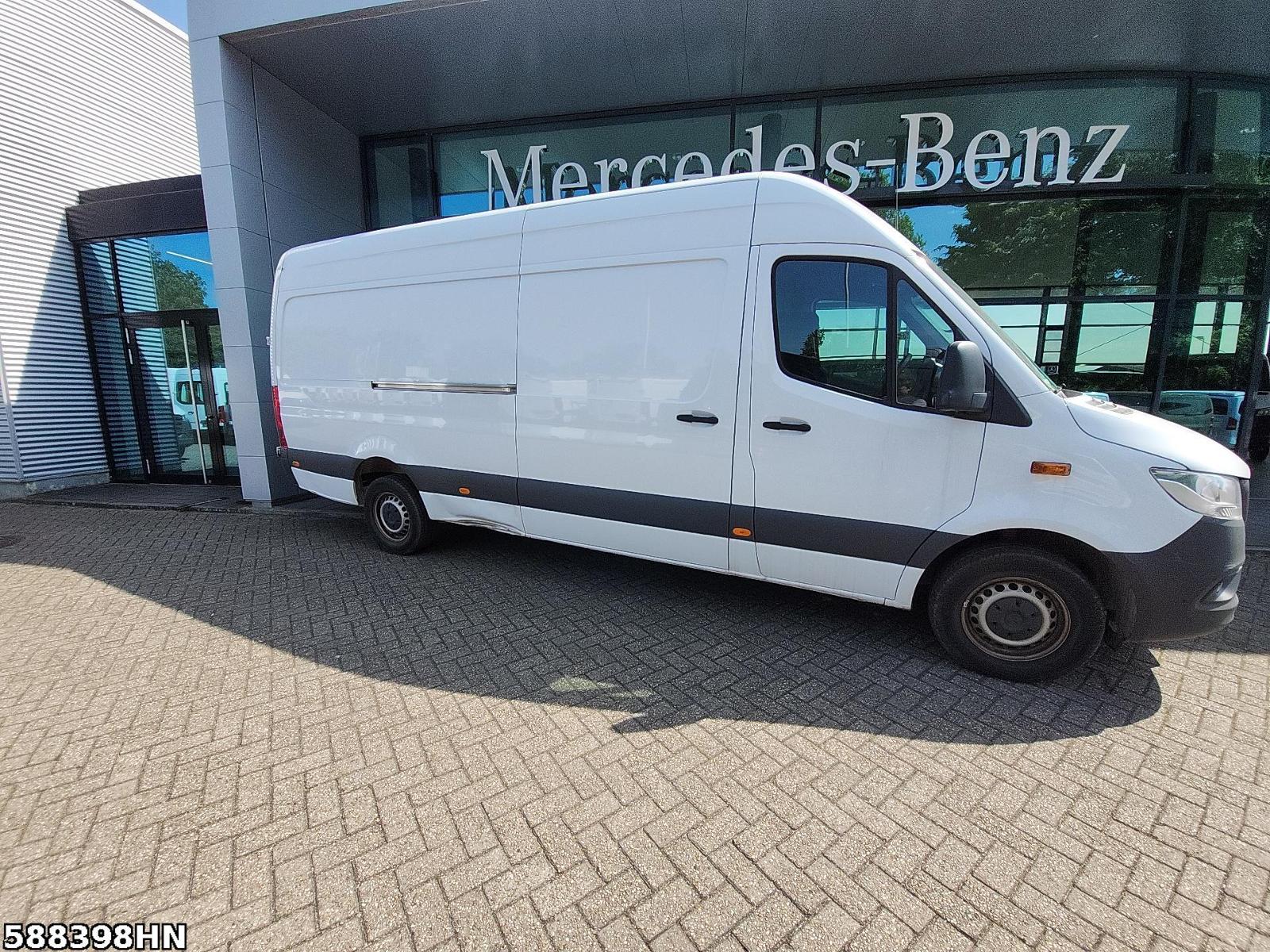 Fahrzeugabbildung Mercedes-Benz Sprinter 317 CDI Kasten*Maxi*Navi*360Kamera*