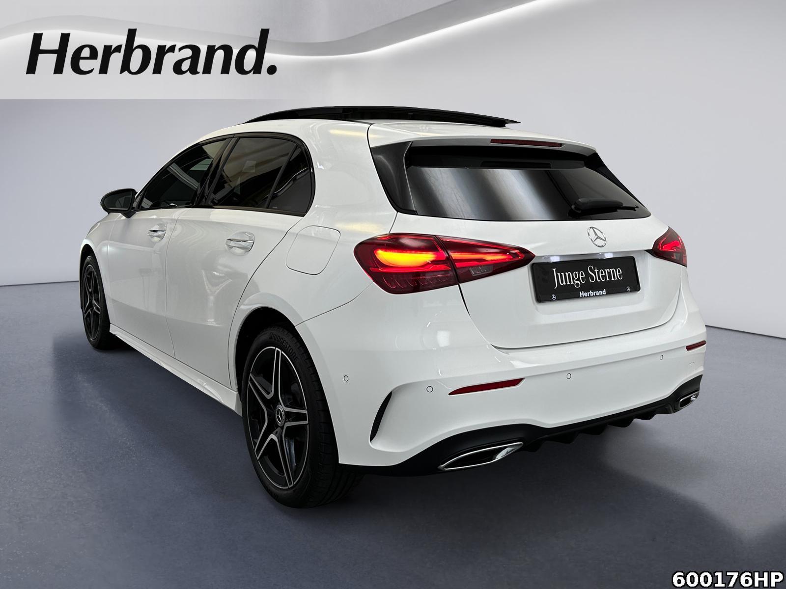 Fahrzeugabbildung Mercedes-Benz A 250 AMG Night Panorama Multibeam Burmester