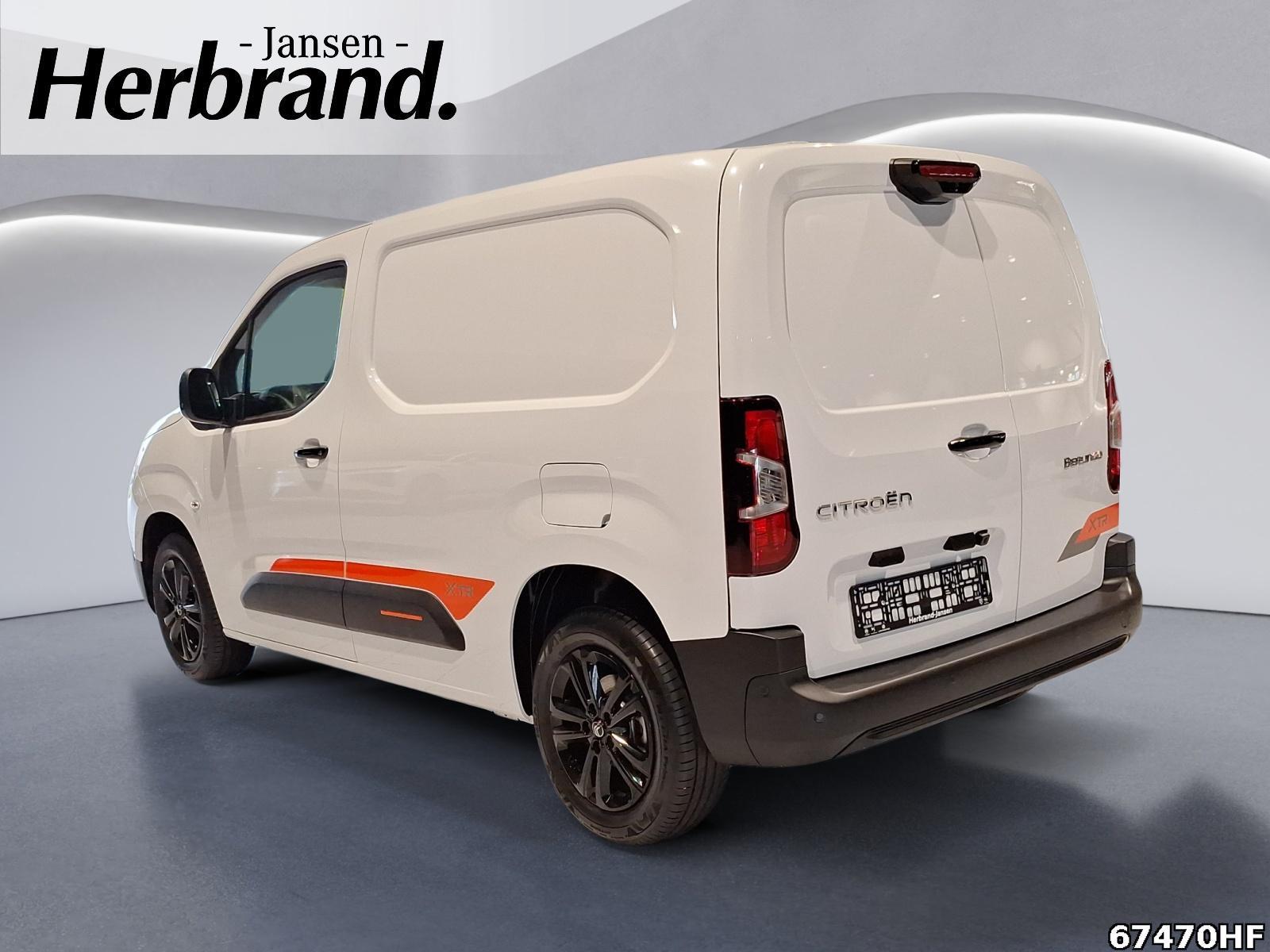 Fahrzeugabbildung Citroën Berlingo Rückfahrkamera*Carplay*Sensoren*L.Heiz