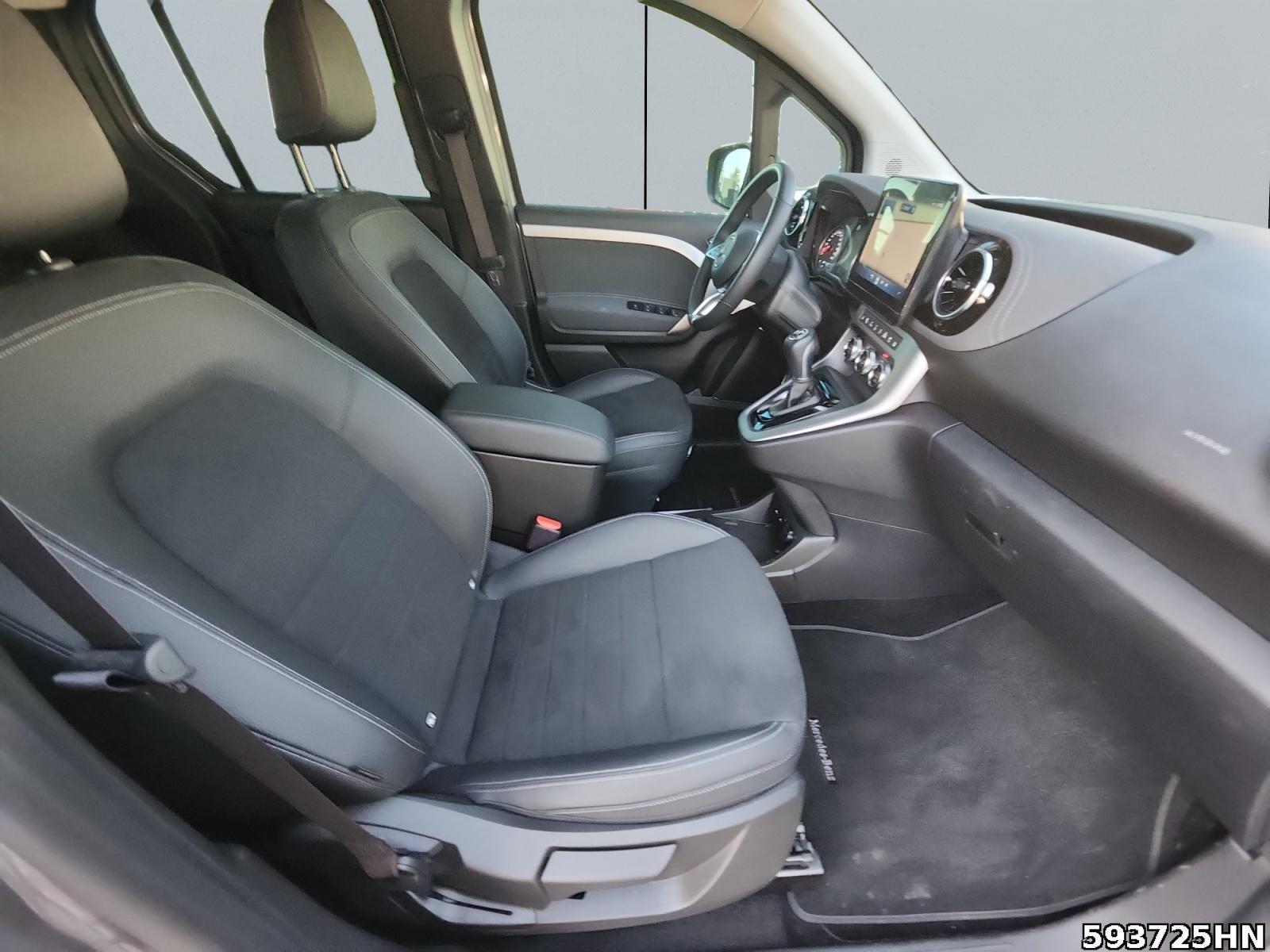 Fahrzeugabbildung Mercedes-Benz T-Klasse PROGRESSIVE*Ambientebeleuc*Navi*Kamera*