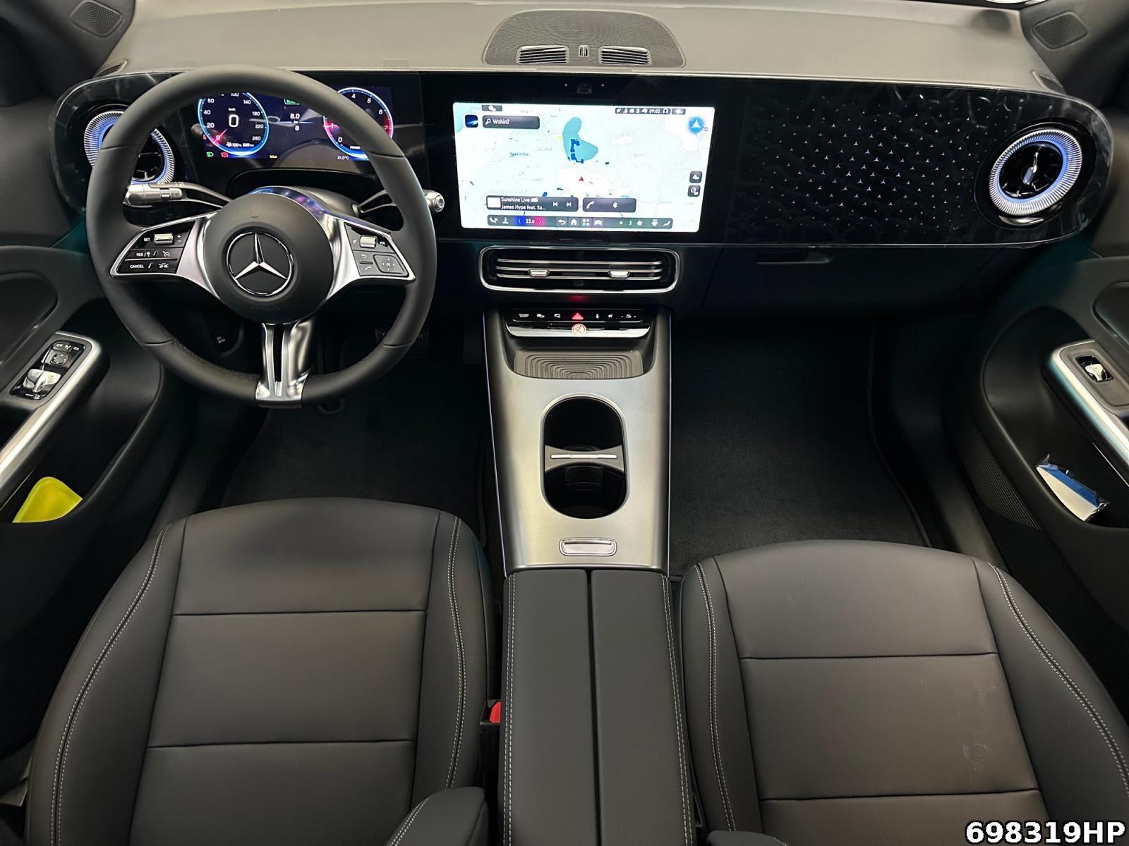 Fahrzeugabbildung Mercedes-Benz GLB 180 +AHK+NIGHT+MULTIBEAM+KEYLESS+WINTERPAK+