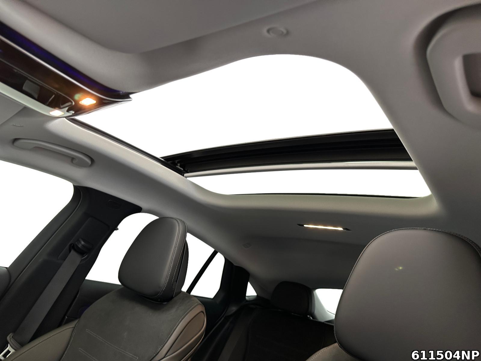 Fahrzeugabbildung Mercedes-Benz GLC 300 de 4M AMG Coupé Night Pano AHK CarPlay