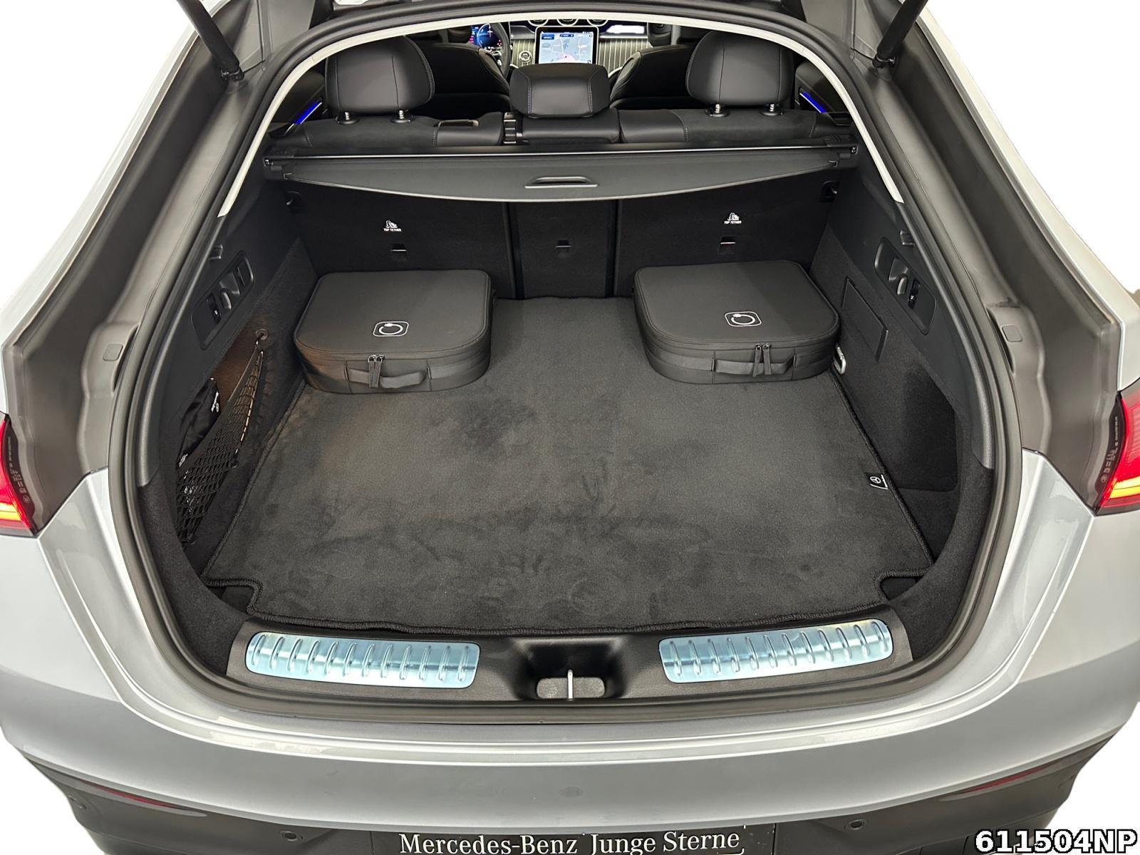 Fahrzeugabbildung Mercedes-Benz GLC 300 de 4M AMG Coupé Night Pano AHK CarPlay