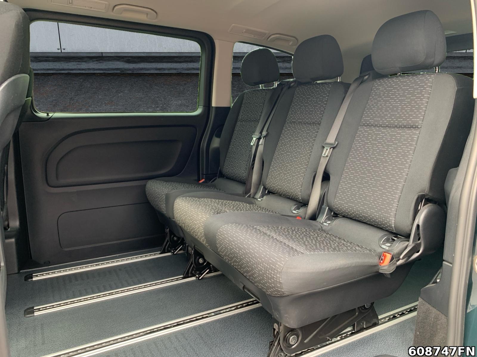 Fahrzeugabbildung Mercedes-Benz Vito 119 TOURER 4x4 K *DISTRONIC*AHK*STANDHEIZ*