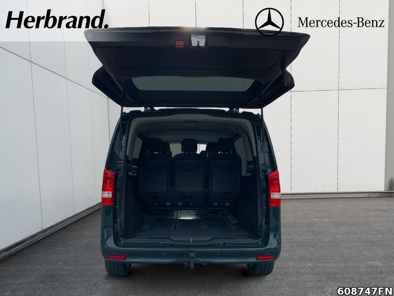 Fahrzeugabbildung Mercedes-Benz Vito 119 TOURER 4x4 K *DISTRONIC*AHK*STANDHEIZ*
