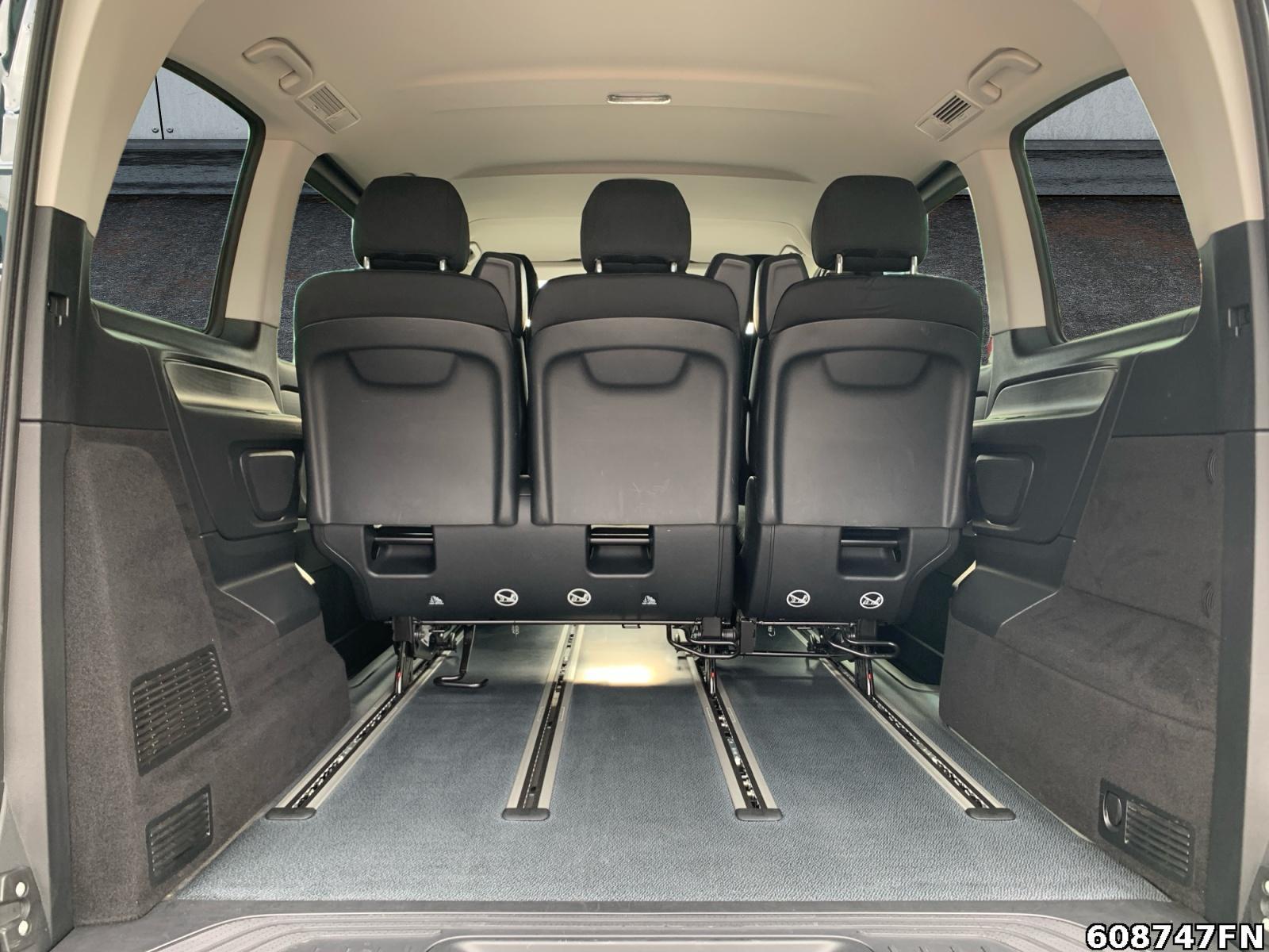 Fahrzeugabbildung Mercedes-Benz Vito 119 TOURER 4x4 K *DISTRONIC*AHK*STANDHEIZ*