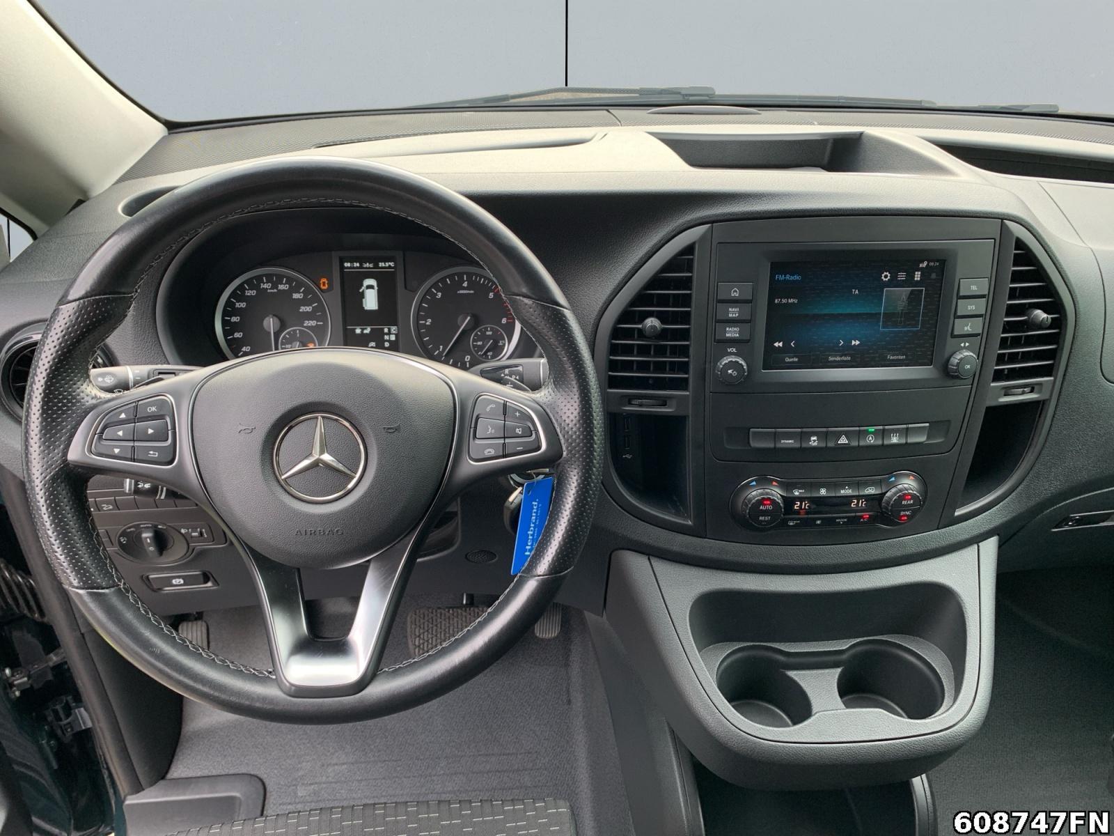Fahrzeugabbildung Mercedes-Benz Vito 119 TOURER 4x4 K *DISTRONIC*AHK*STANDHEIZ*