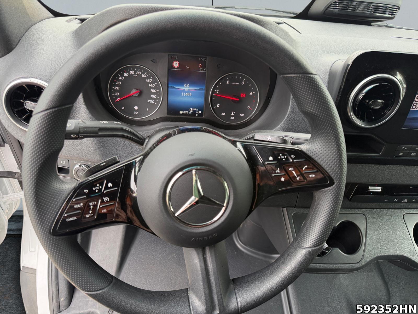 Fahrzeugabbildung Mercedes-Benz Sprinter 319CDI *MBUX*AHK*HOLZB*NAVI*LED*