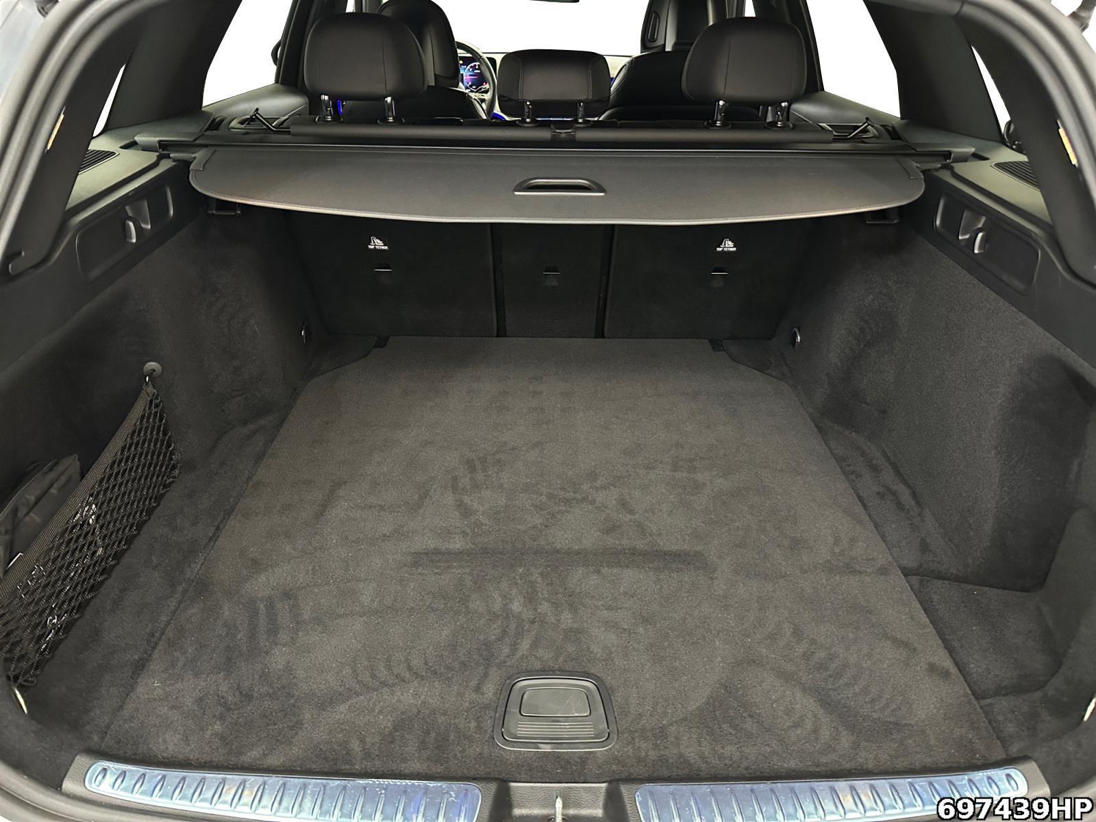 Fahrzeugabbildung Mercedes-Benz C 300 d T AMG Night Kamera EASYPACK Ambiente