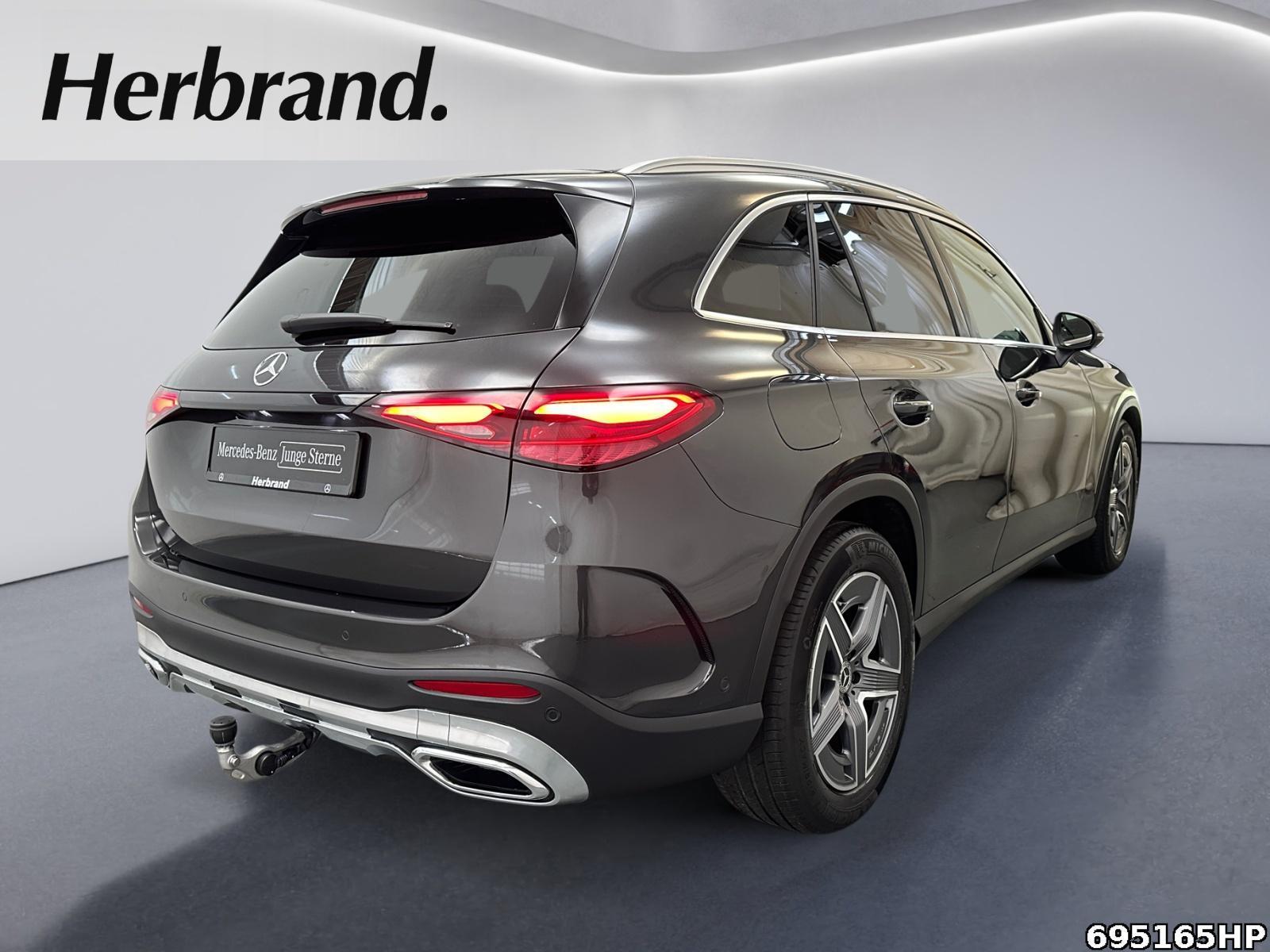 Fahrzeugabbildung Mercedes-Benz GLC 220 d 4M AMG AHK Ambiente EASYPACK Memory.