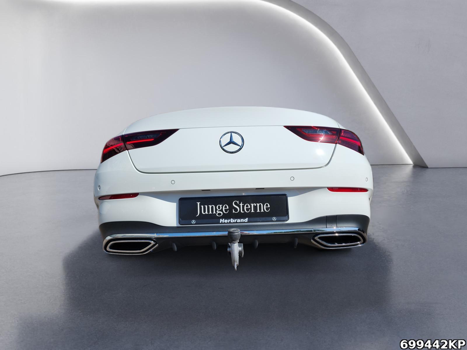 Fahrzeugabbildung Mercedes-Benz CLA 200 AMG AHK Ambiente KEYLESS LED CarPlay 19
