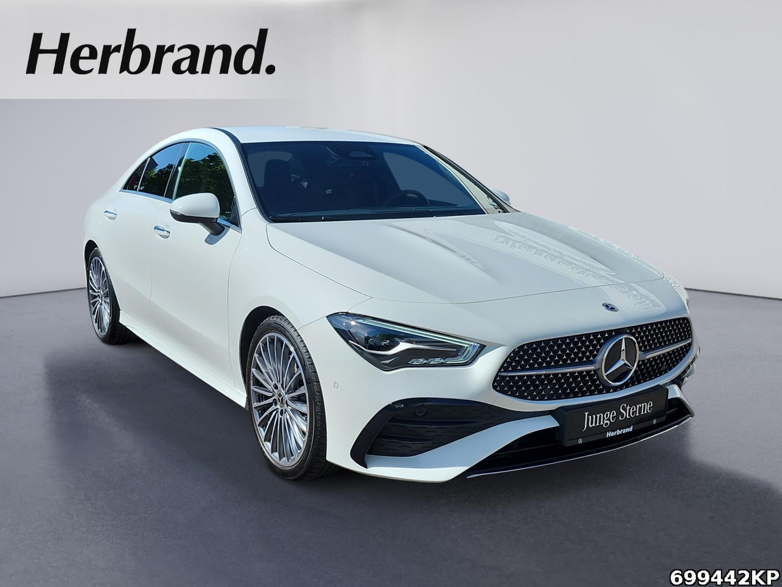 Fahrzeugabbildung Mercedes-Benz CLA 200 AMG AHK Ambiente KEYLESS LED CarPlay 19