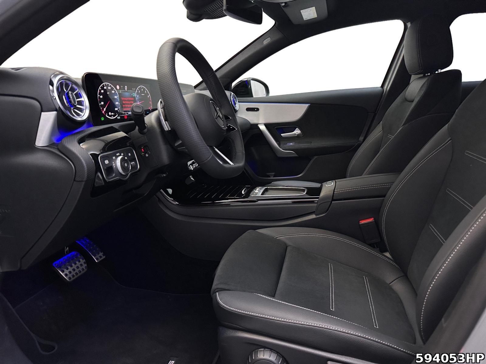 Fahrzeugabbildung Mercedes-Benz A 200 Limousine +AMG+STANDHZG+KAMERA+AHK+NIGHT++