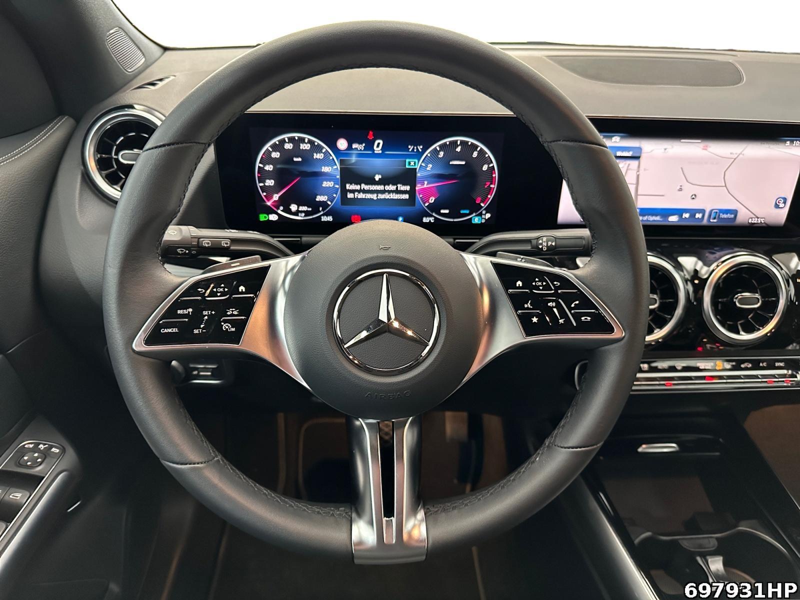 Fahrzeugabbildung Mercedes-Benz GLA 200 Progresive AHK Distronic Kamera Easypac