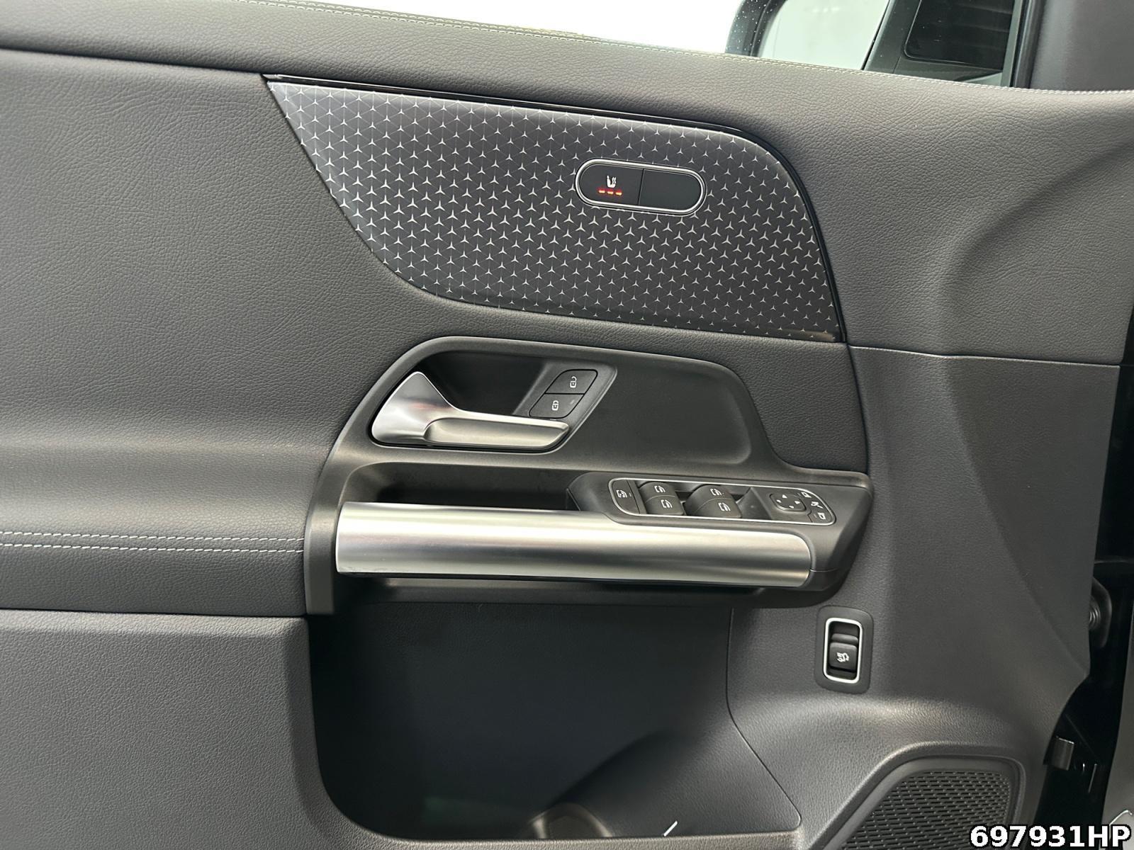 Fahrzeugabbildung Mercedes-Benz GLA 200 Progresive AHK Distronic Kamera Easypac