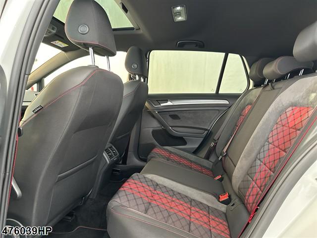 Fahrzeugabbildung Volkswagen Golf GTI TCR ACC Pano DSG