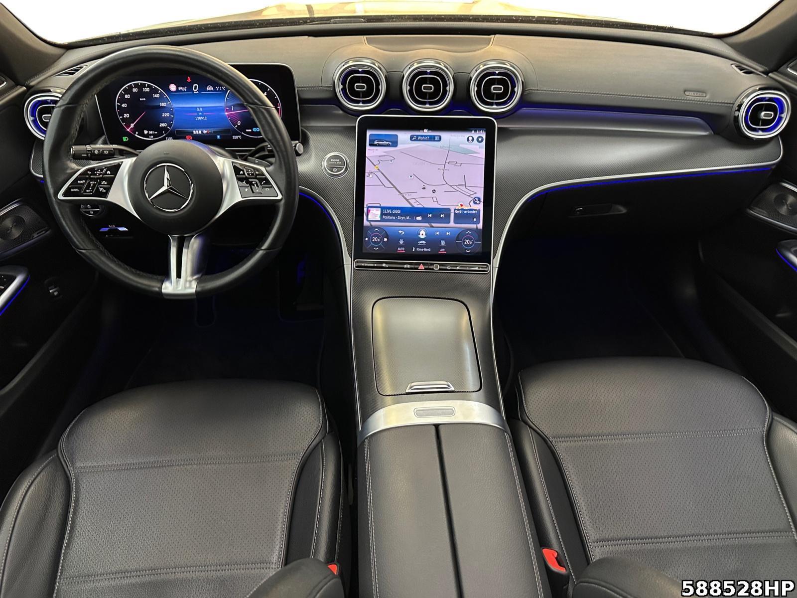 Fahrzeugabbildung Mercedes-Benz C 300 d T Avantgarde Panorama Memory Digital L.