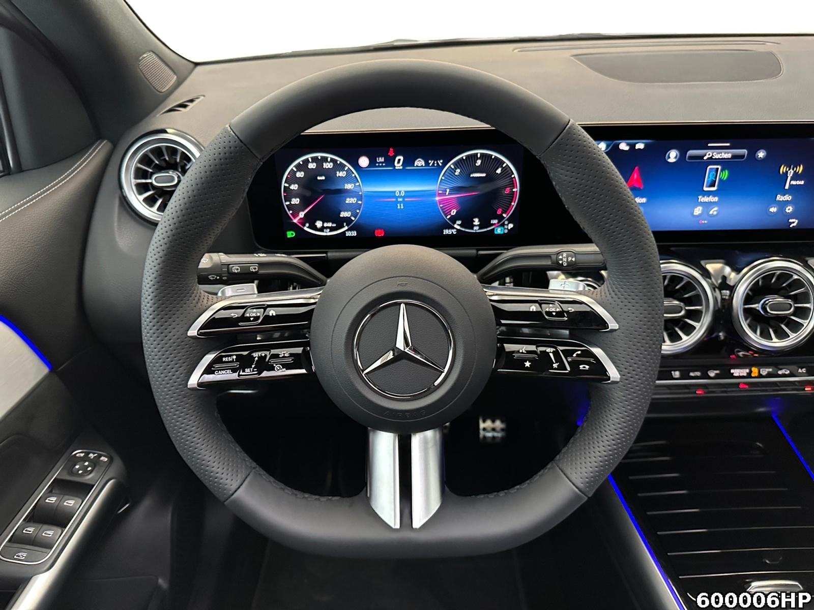 Fahrzeugabbildung Mercedes-Benz GLA 220 d 4M AMG Night AHK Pano Distronic 20