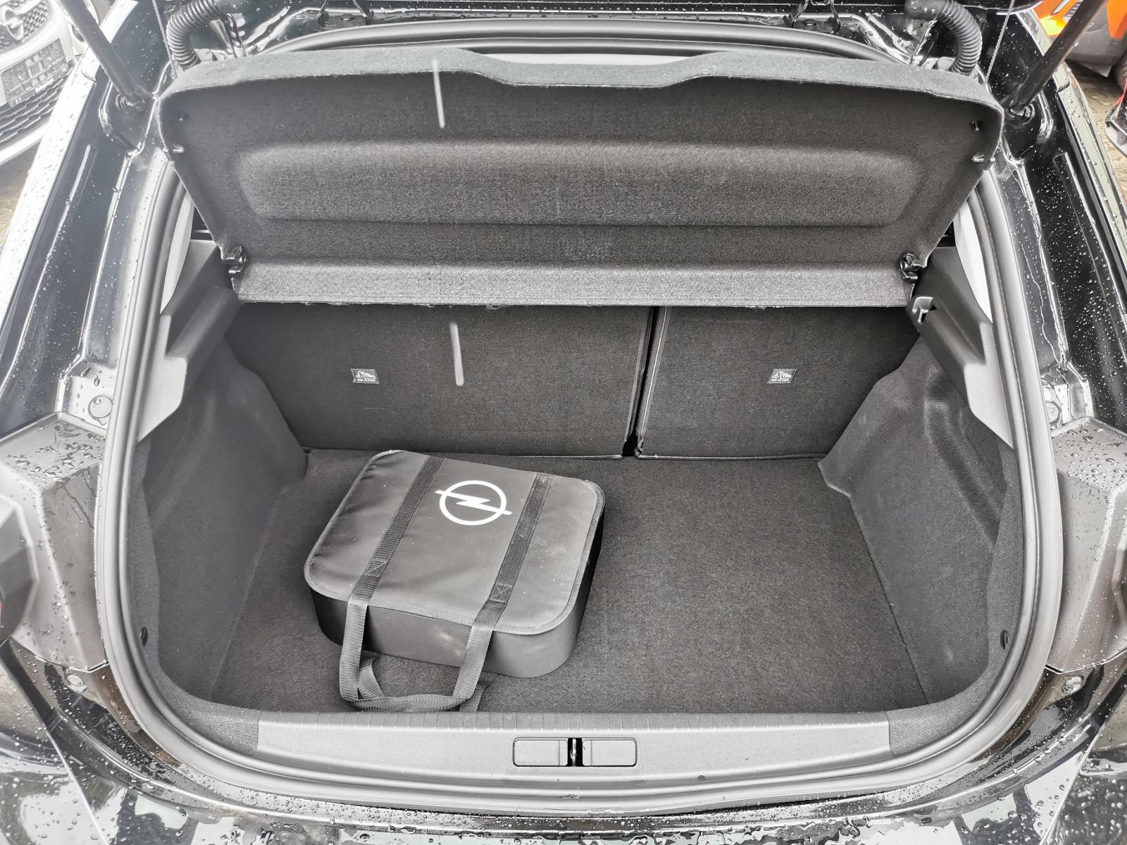 Fahrzeugabbildung Opel Corsa elektro, Edition