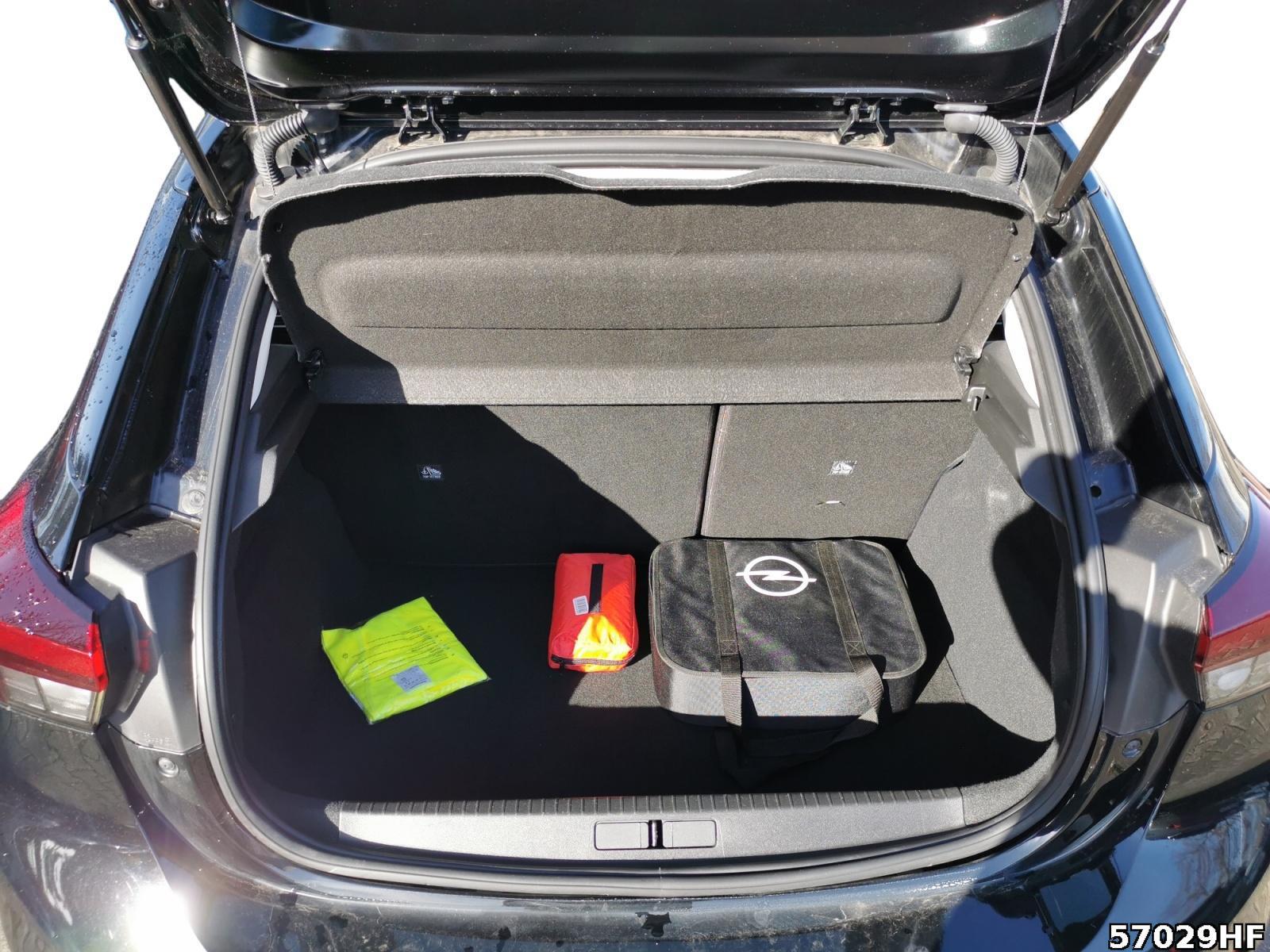 Fahrzeugabbildung Opel Corsa -e Edition