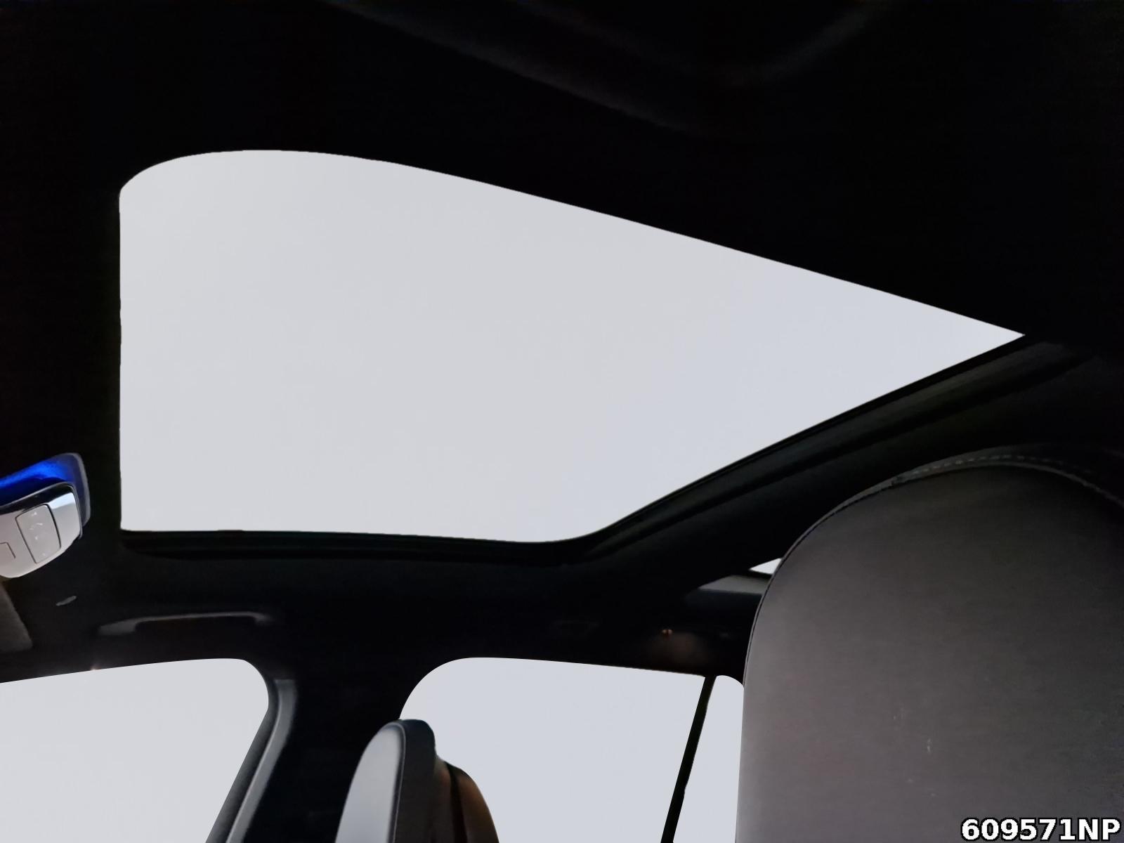 Fahrzeugabbildung Mercedes-Benz E 300 T e AMG Pano AHK 360° DISTRONIC KEYLESS