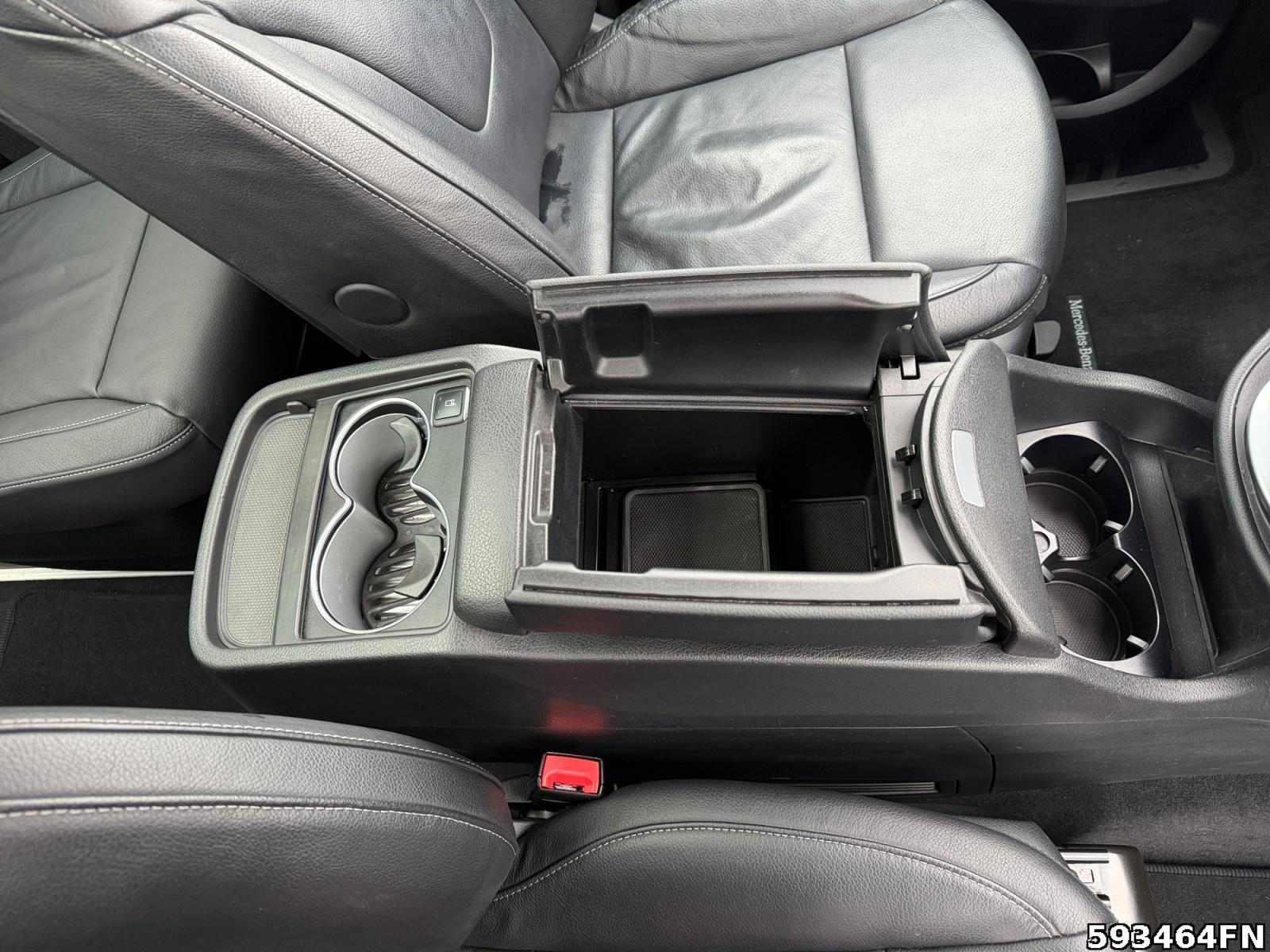 Fahrzeugabbildung Mercedes-Benz V 300 ED/L *4x4*LIEGE*STHZ*PANO*LEDER*MBUX*NAVI