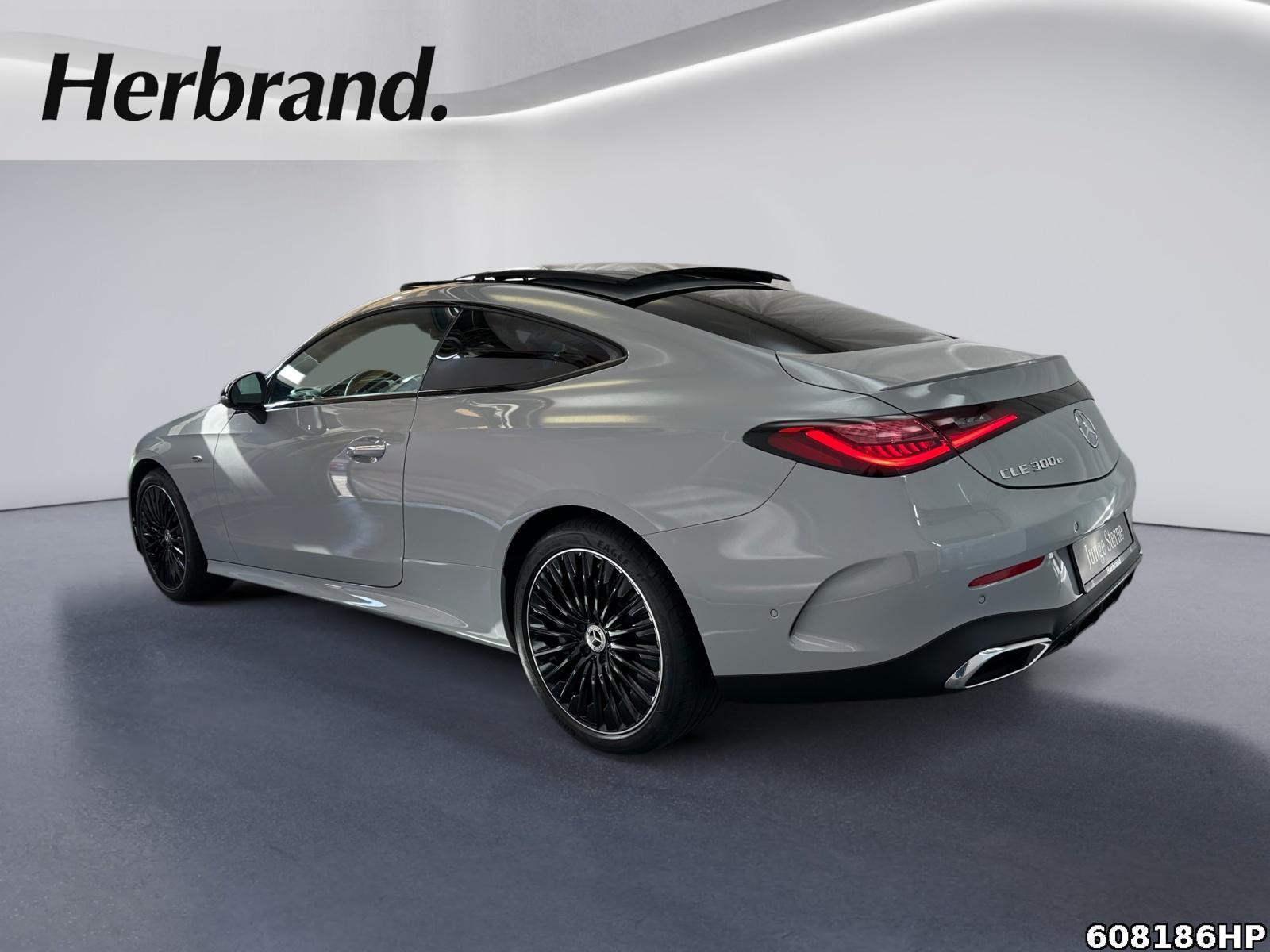 Fahrzeugabbildung Mercedes-Benz CLE 300 e AMG Pano Digital Light Burmester Night
