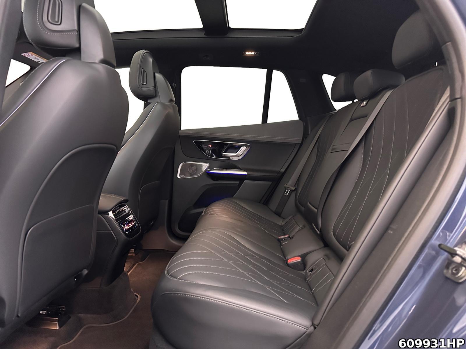 Fahrzeugabbildung Mercedes-Benz EQE SUV 500 4M AMG Premium Plus AHK Airmatic 22