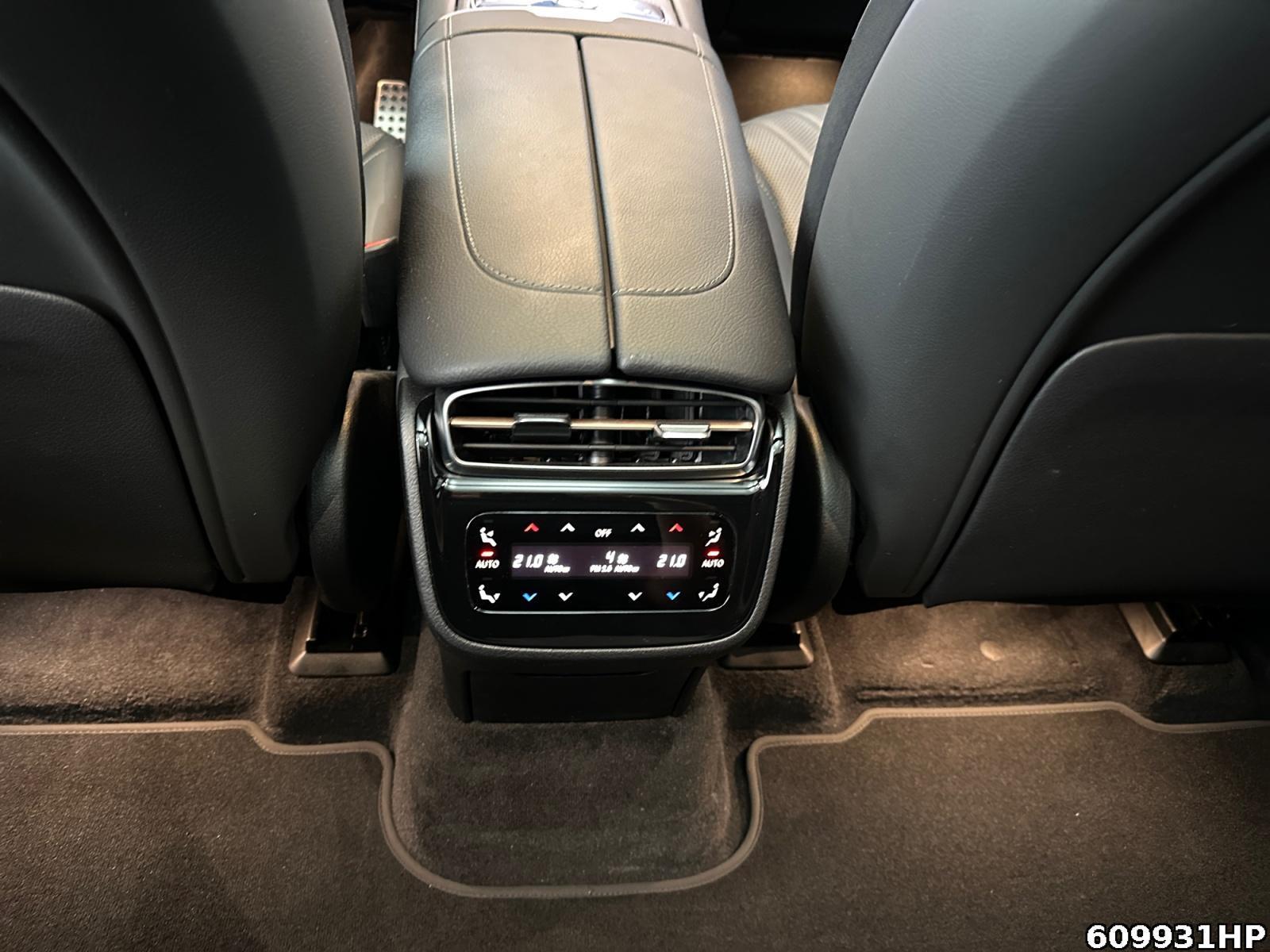 Fahrzeugabbildung Mercedes-Benz EQE SUV 500 4M AMG Premium Plus AHK Airmatic 22