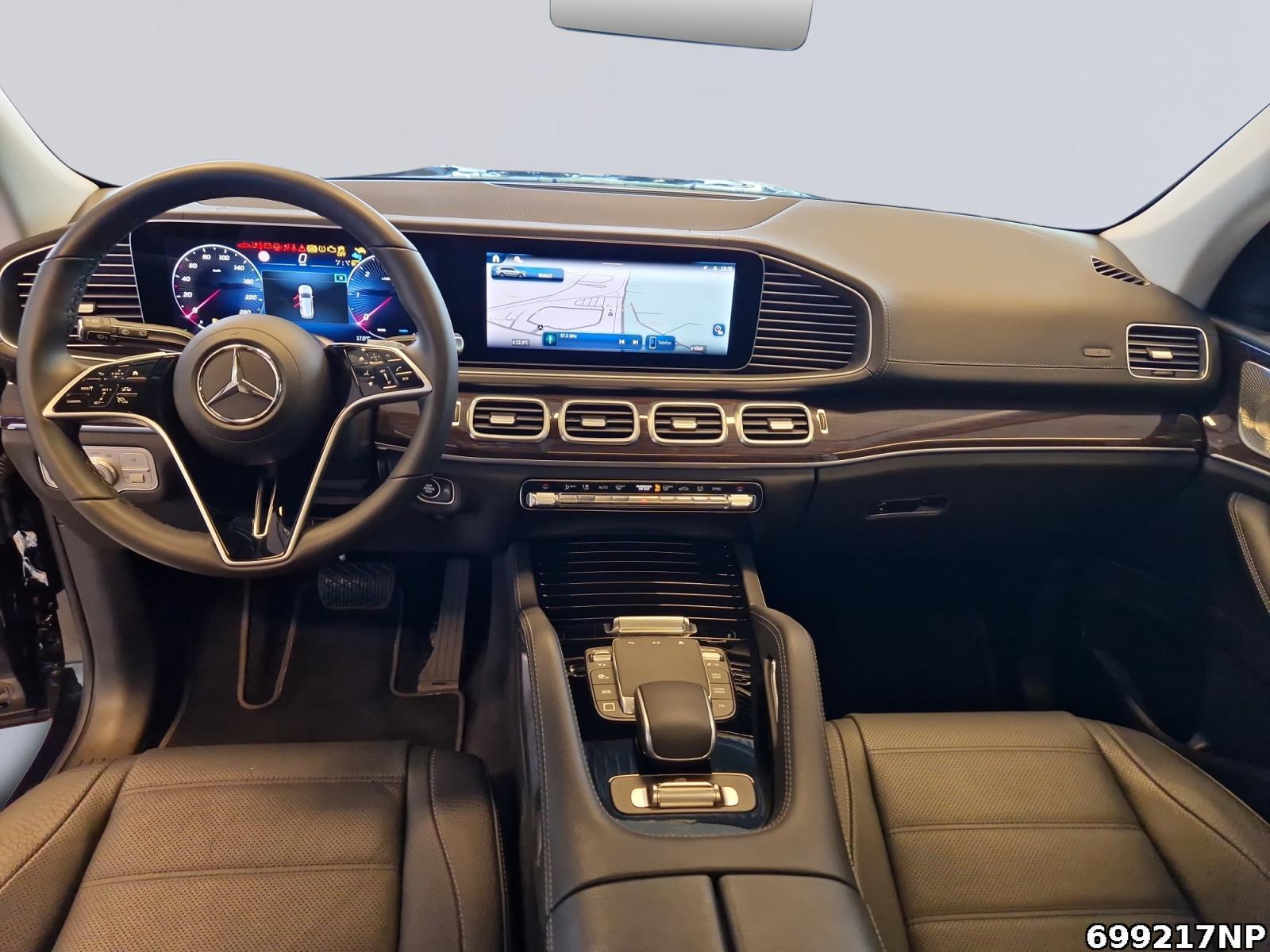 Fahrzeugabbildung Mercedes-Benz GLS 350 d 4M 7-Sitze Airmatic Pano AHK Burmester