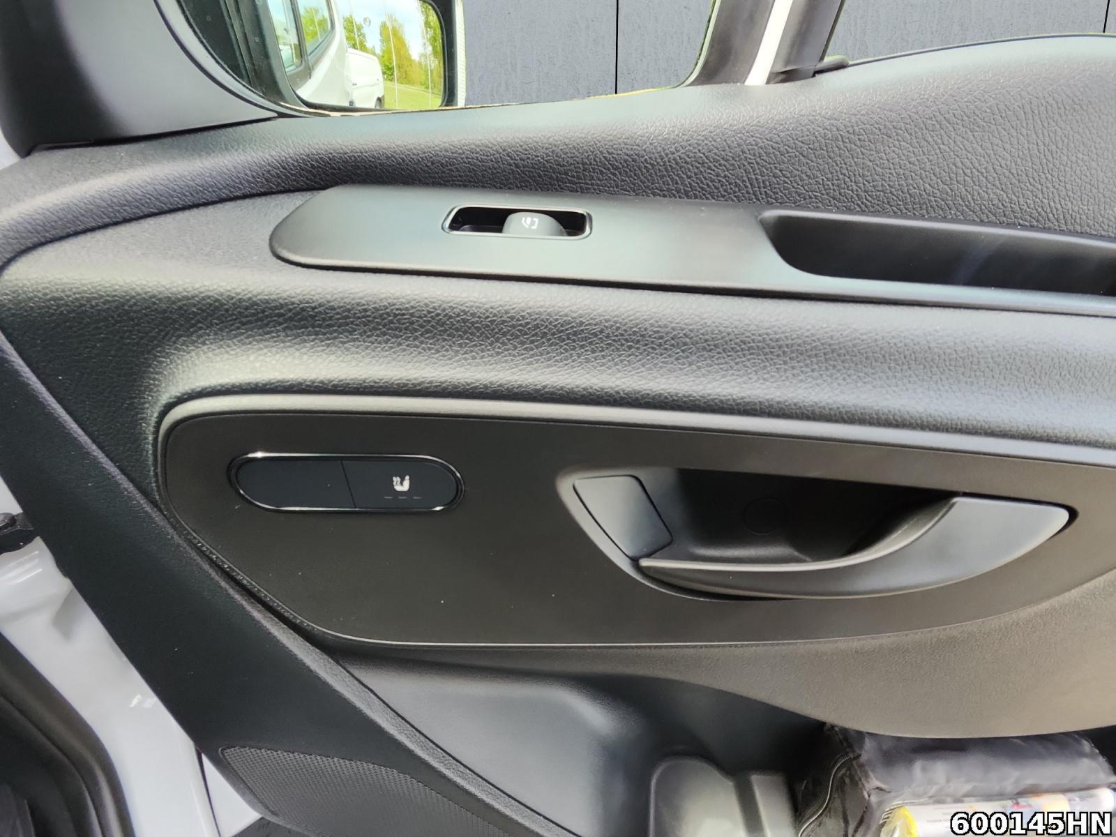Fahrzeugabbildung Mercedes-Benz Sprinter 317 CDI Kasten PRO*Maxi*LED*Kamera*AHK