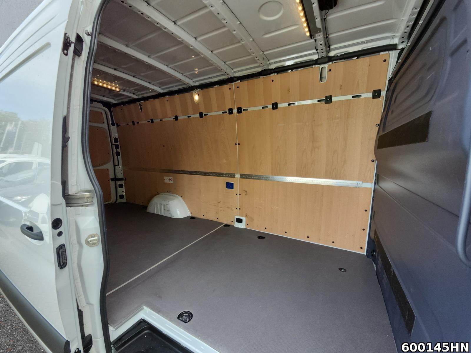 Fahrzeugabbildung Mercedes-Benz Sprinter 317 CDI Kasten PRO*Maxi*LED*Kamera*AHK