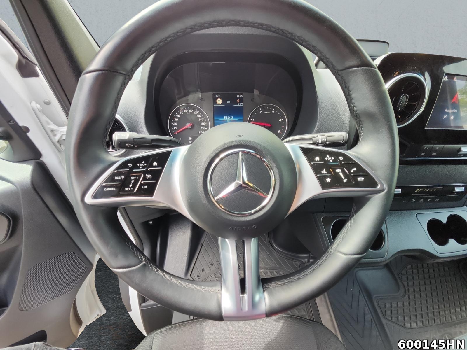 Fahrzeugabbildung Mercedes-Benz Sprinter 317 CDI Kasten PRO*Maxi*LED*Kamera*AHK