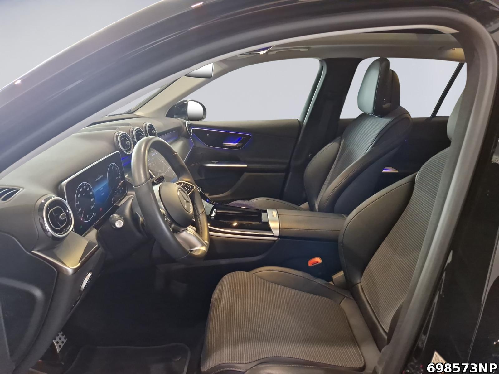 Fahrzeugabbildung Mercedes-Benz GLC 300 e 4M Avantgarde Distronic Pano AHK 360°