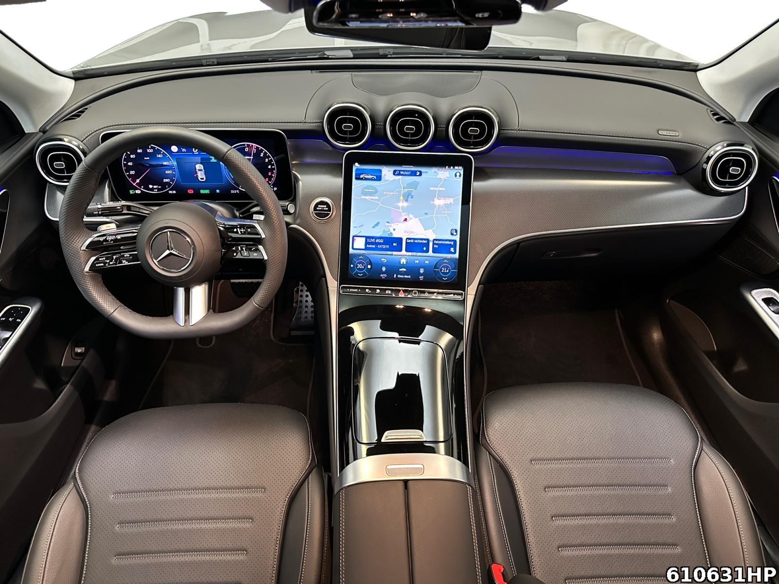 Fahrzeugabbildung Mercedes-Benz GLC 300 de 4M AMG Coupé Pano AHK 360° Night 20