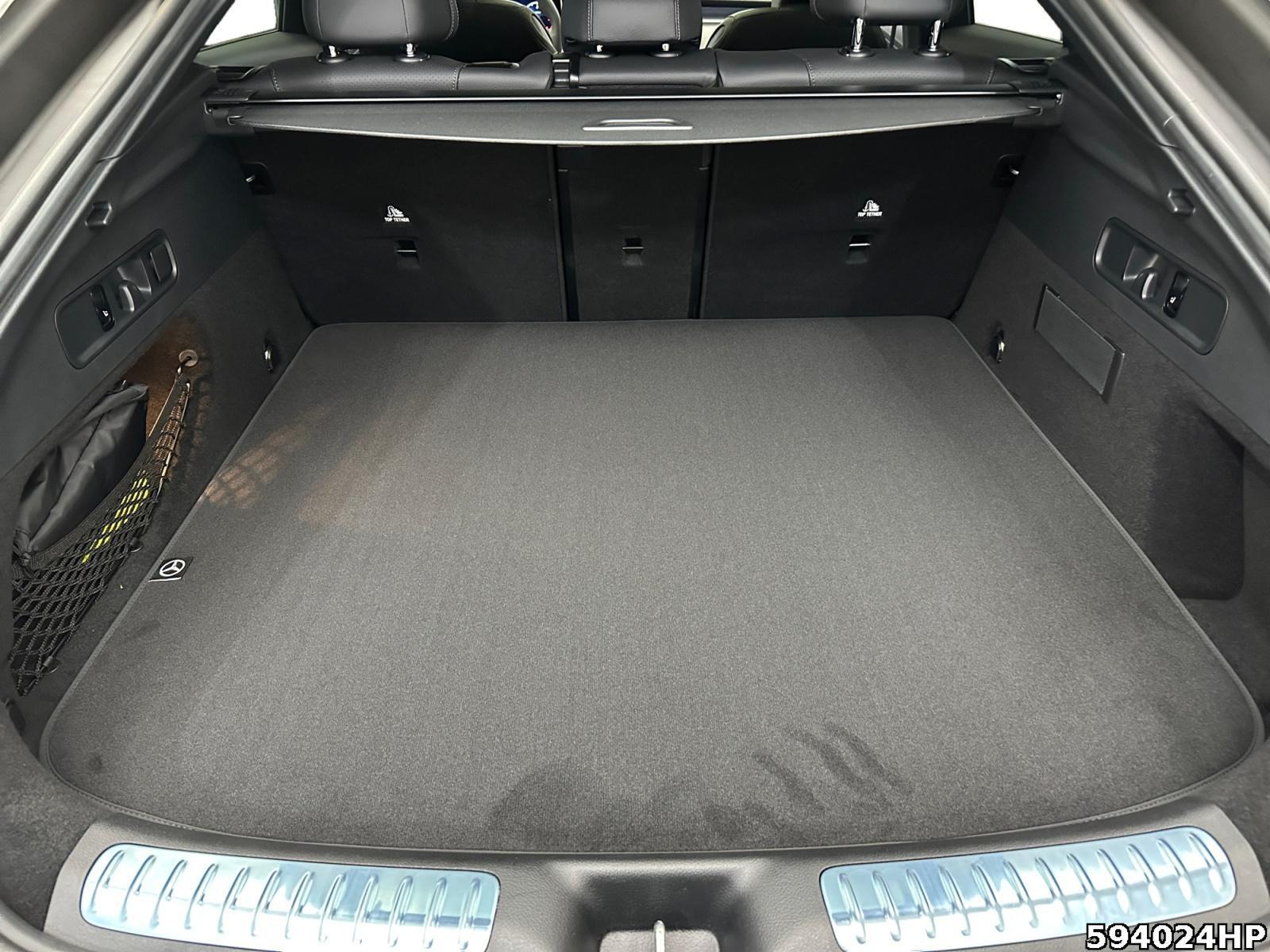 Fahrzeugabbildung Mercedes-Benz GLC 220 d 4MATIC Coupé +AMG+NIGHT+AHK+PANO+DISTR