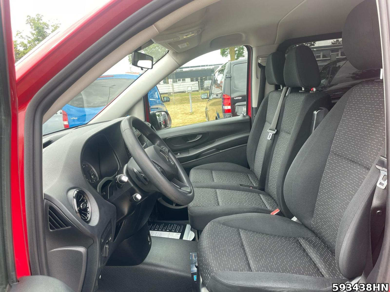 Fahrzeugabbildung Mercedes-Benz Vito 114 CDI *Automatik*AHK*9-Sitzer*Klima*Tempo