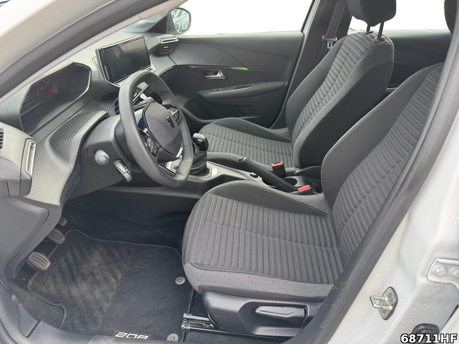 Fahrzeugabbildung Peugeot 208 1.2 PureTech 75, Active