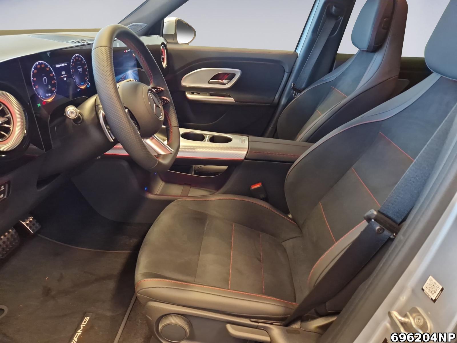 Fahrzeugabbildung Mercedes-Benz GLB 250 +AMG+360°+AHK+MULTIBEAM+KEYLESS GO+