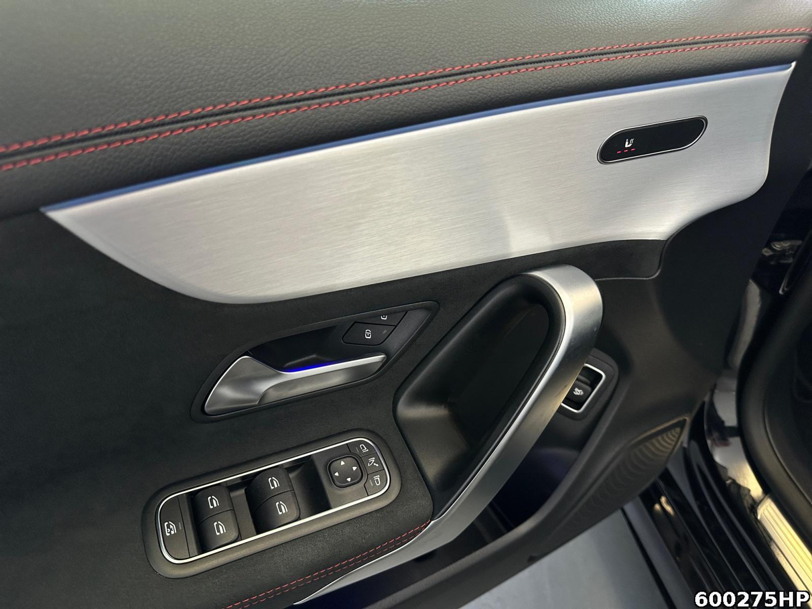 Fahrzeugabbildung Mercedes-Benz CLA 200 d Coupé AMG Standhzg 360° Totw. CarPlay